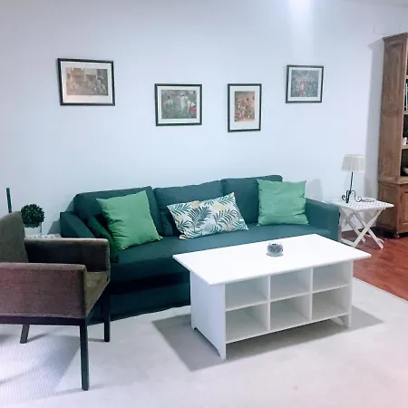 En El Centro De * إشبيلية